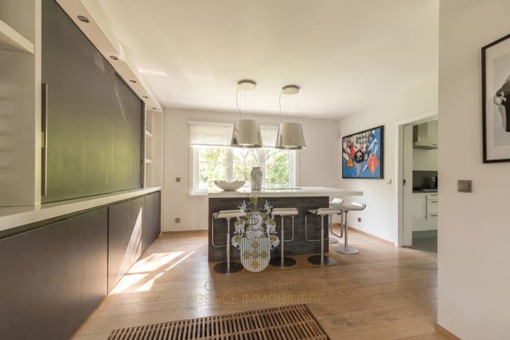 Espinette – Renovated villa with pool and landscaped garden
