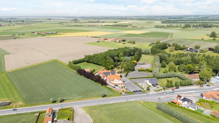Unique commercial property for sale, extremely quietly lo...