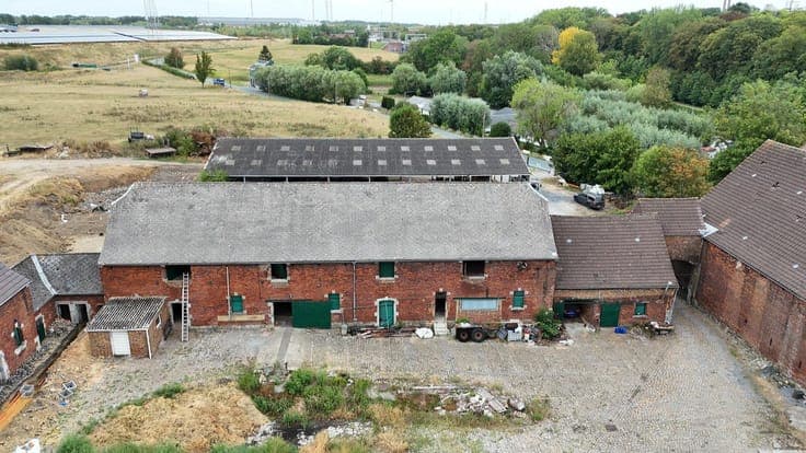 Approx. 610 m² Barn with Exceptional Potential