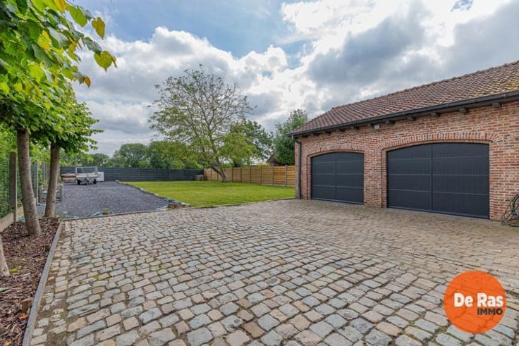 HAALTERT - Mooie open Bebouwing op een schitterend perceel