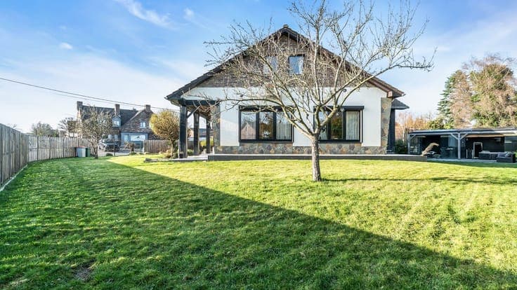 SFEERVOLLE KARAKTERWONING TE MAASMECHELEN MET 4 SLAAPKAMERS
