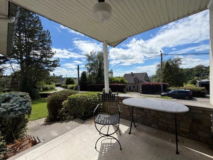 BUNGALOW 3 CHAMBRES + CAVES ET GARAGE A VENDRE A SPRIMONT