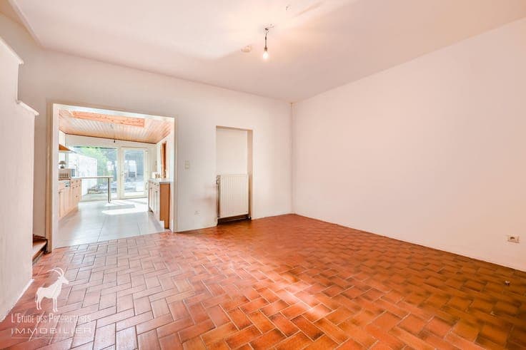 House for sale in MARCINELLE.