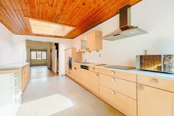 House for sale in MARCINELLE.