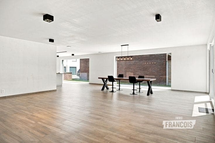 STARTING PRICE: €495,000 | Detached new-build house in Pope…