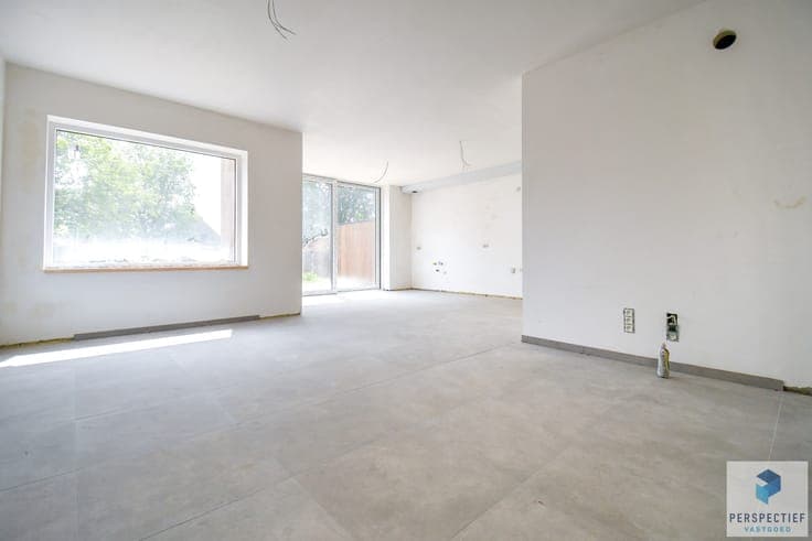 Rustig gelegen afgewerkte moderne nieuwbouwwoning (BEN) m...
