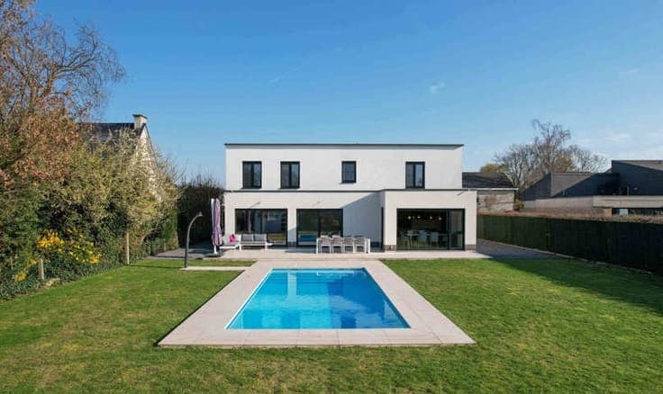 Modern villa - 6 Bedr./4 Bathr. - swimming pool - PEB A