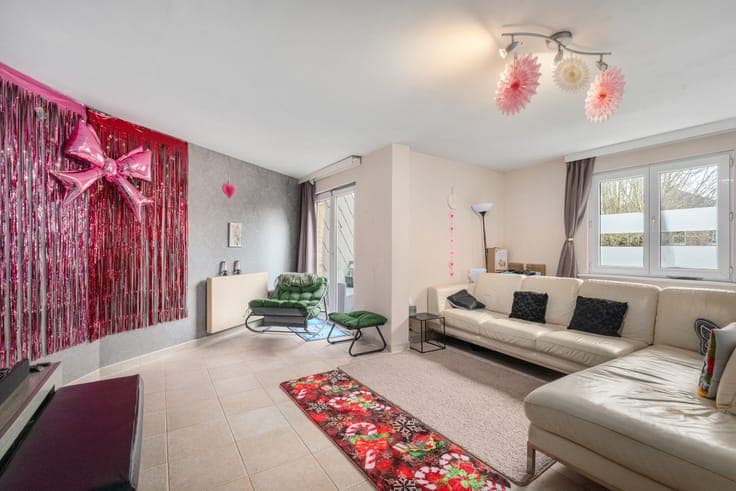 Semi-detached house with 2 units for sale in Nieuwpoort.
