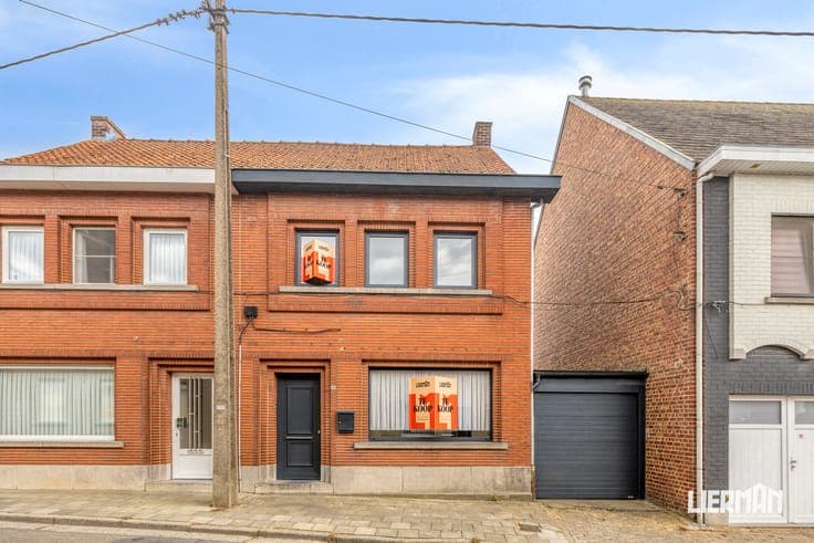 House in Sint-Lievens-Houtem