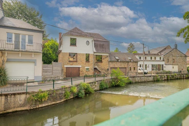 Charming detached house in Yvoir