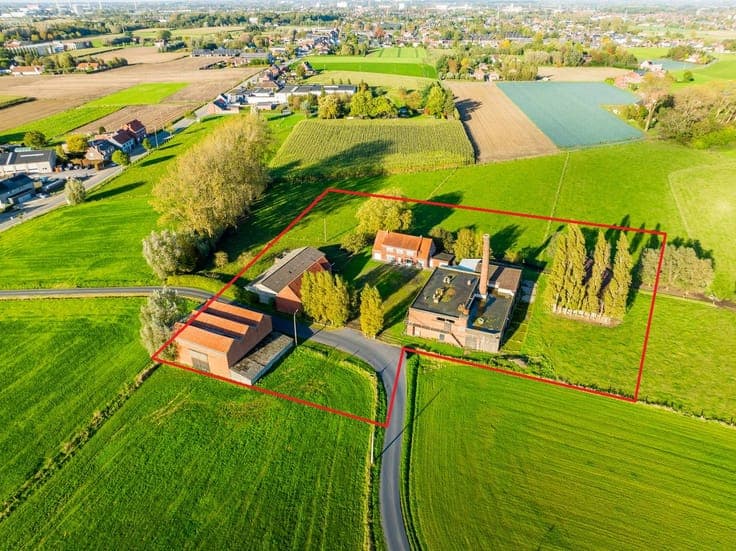 Fantastic rothouse on the border between Izegem and Lendeled