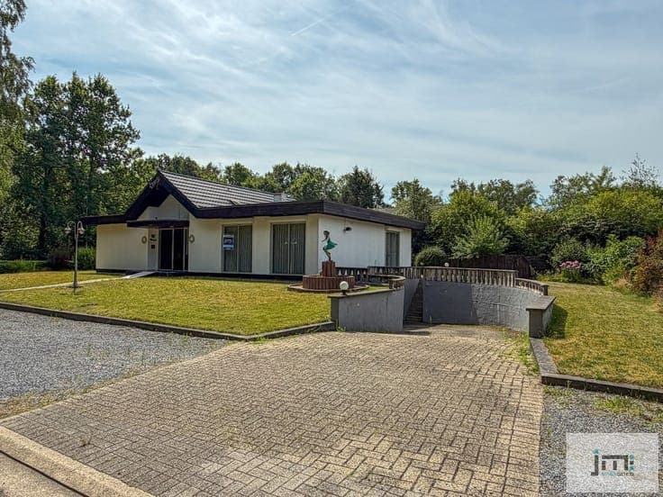 Uniek gelegen woning