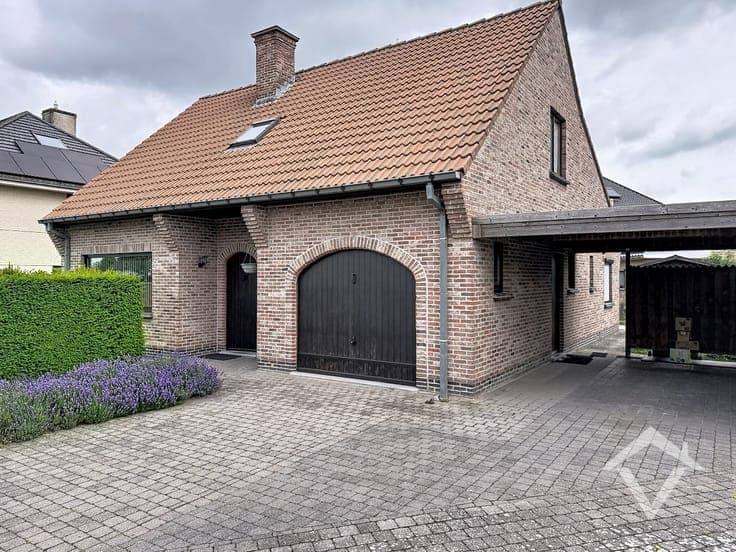 House in Oosterzele
