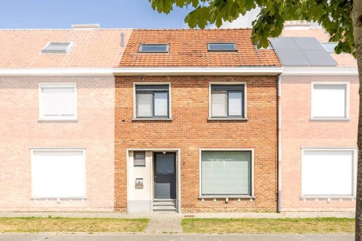 Spacious family home with 4 bedrooms near De Gavers