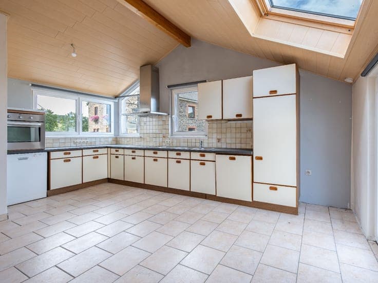 3 TO 4-BEDROOM HOUSE FOR SALE IN GOUVY