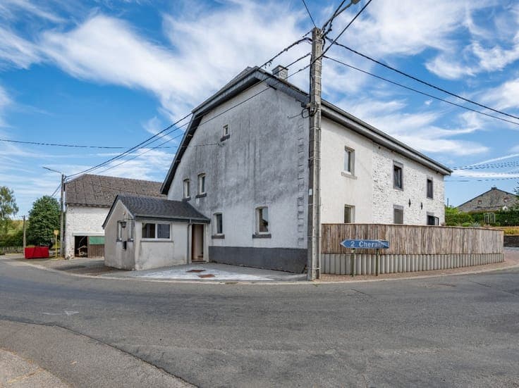 3 TO 4-BEDROOM HOUSE FOR SALE IN GOUVY