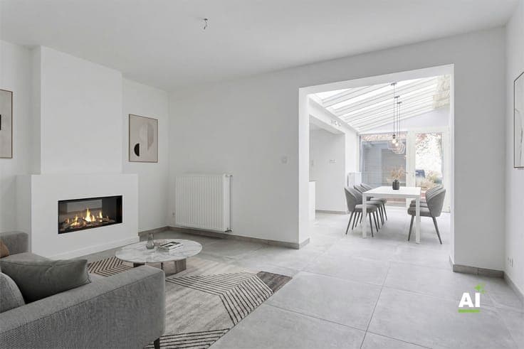 Verder op te knappen stadswoning met 3 slaapkamers en tuin
