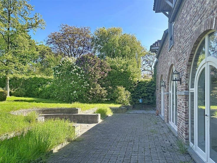 Original property of approximately 600m² on 26.53 ares with