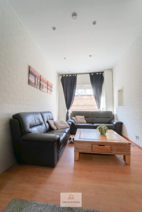 Instapklare rijwoning met 4 slaapkamers!