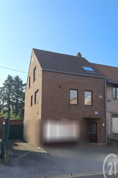House in Mont-sur-Marchienne