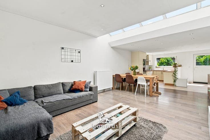 Family home with south-facing garden in Kortrijk