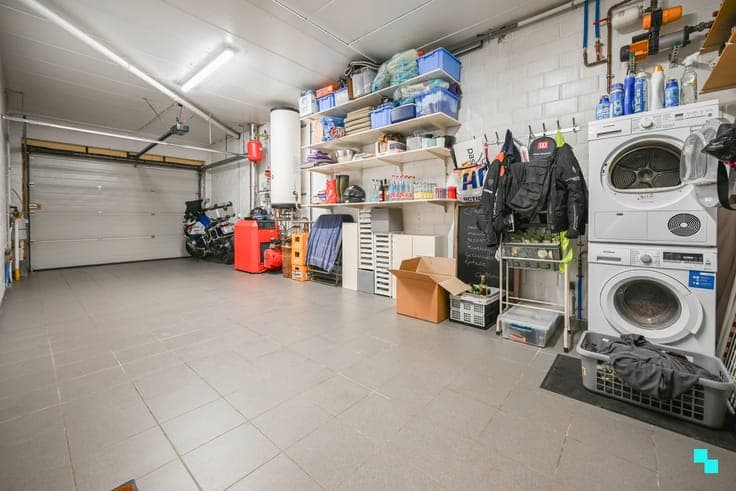 Riante dubbele woonst met 4 slaapkamers