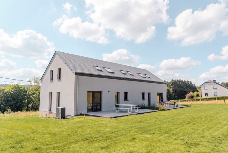 Saint-Ode - Two houses, an investment opportunity