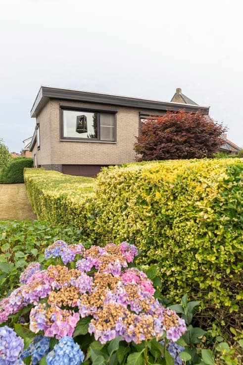 UITSTEKEND GELEGEN CHARMANTE VILLA MET 4 SLAAPKAMERS, TUI...