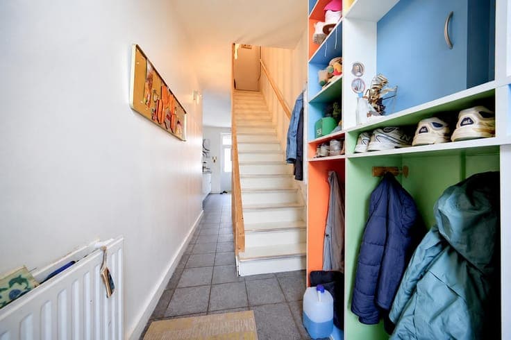 3-bedroom house with garden and photovoltaic panels