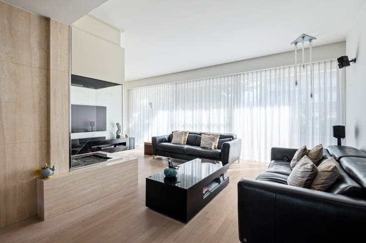 Modernistische woning met 6 slaapkamers en zuidwesttuin
