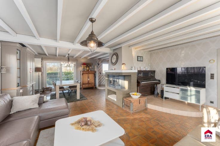 Renovated villa in a prime location in Lombardsijde
