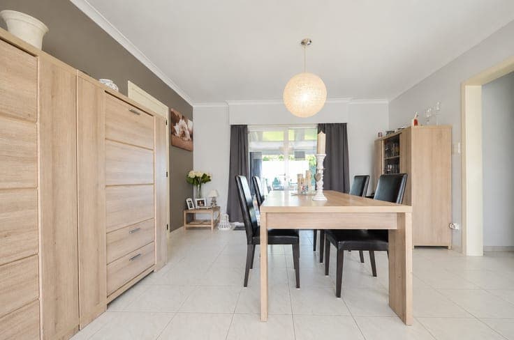 Te koop, te moderniseren woning met molen te Huise (Kruisem)