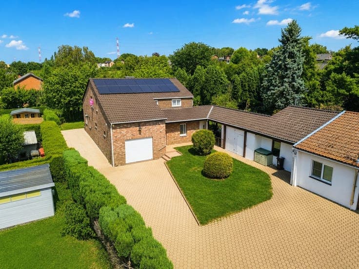 MAISON 4F - 3CH - GARAGE - JARDIN - TERRASSE