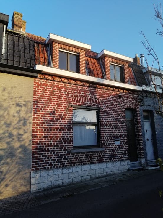 House in Sint-Denijs