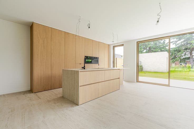 Ruime HOB nieuwbouwwoning met 3 slaapkamers , luxueus a...