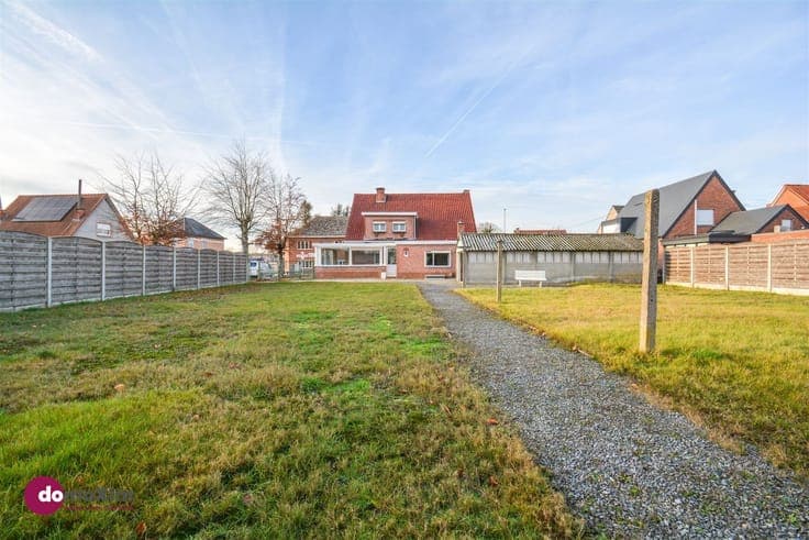 Charming, well located house with lots of potential in Boort