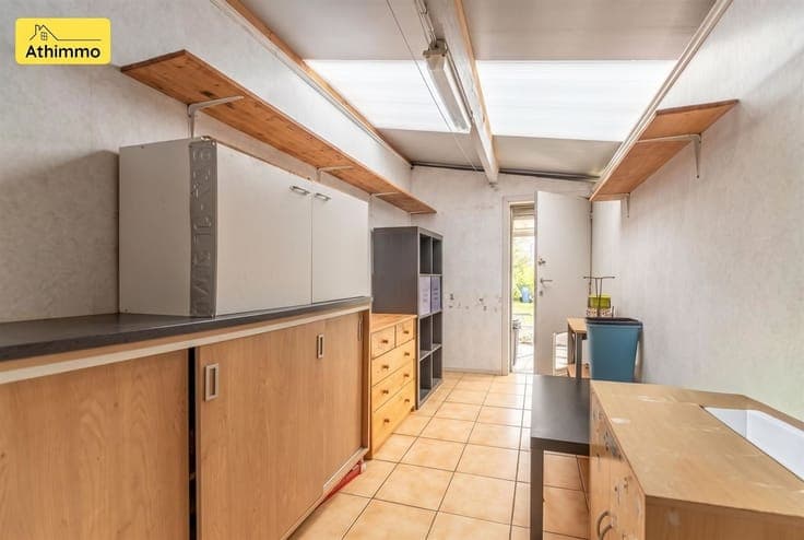 Maison 3 façades, 2 chambres, jardin et garage - Faire offre