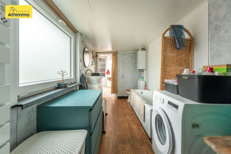 Maison 3 façades, 2 chambres, jardin et garage - Faire offre