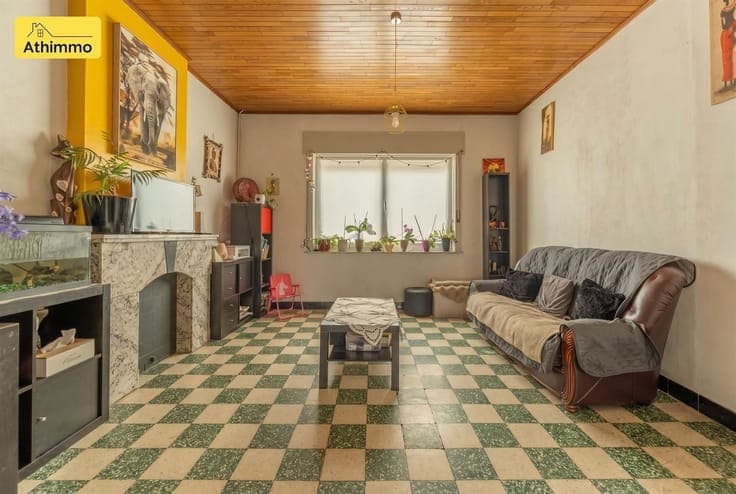 Maison 3 façades, 2 chambres, jardin et garage - Faire offre