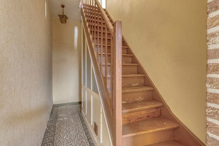 Charmante halfopen woning met authentieke elementen en pr...