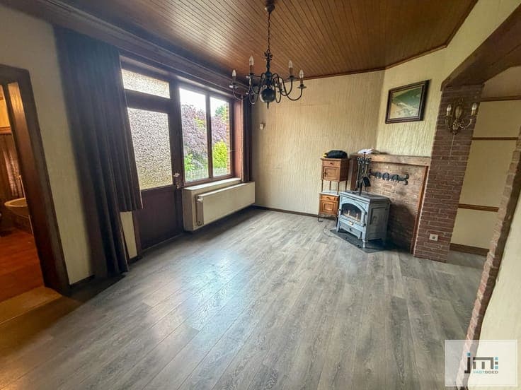 Woning met grote stallen