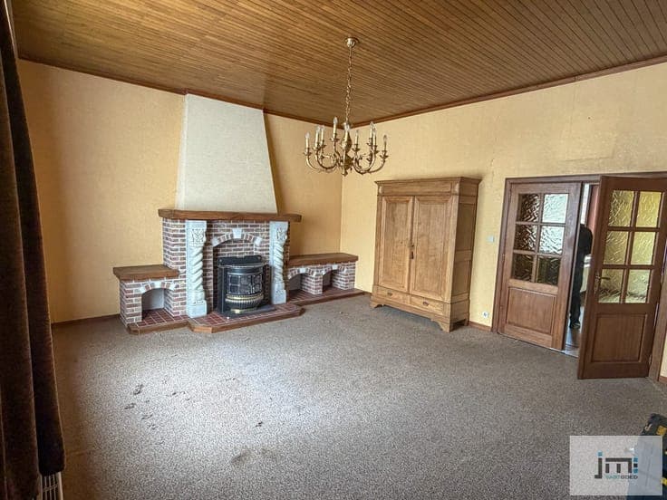 Woning met grote stallen