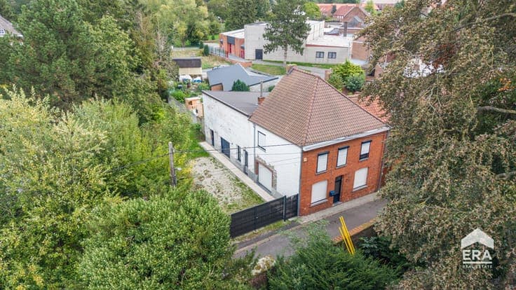 House in Sirault