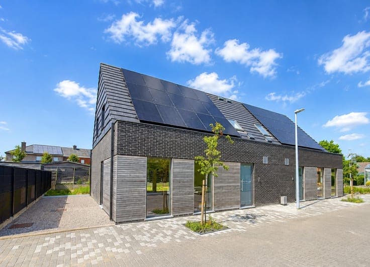 Nieuwbouwwoning in doodlopende straat, vlakbij centrum De...