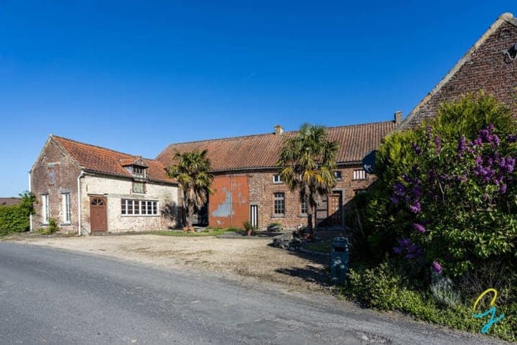 Charming house for sale in a unique location in Everbeek