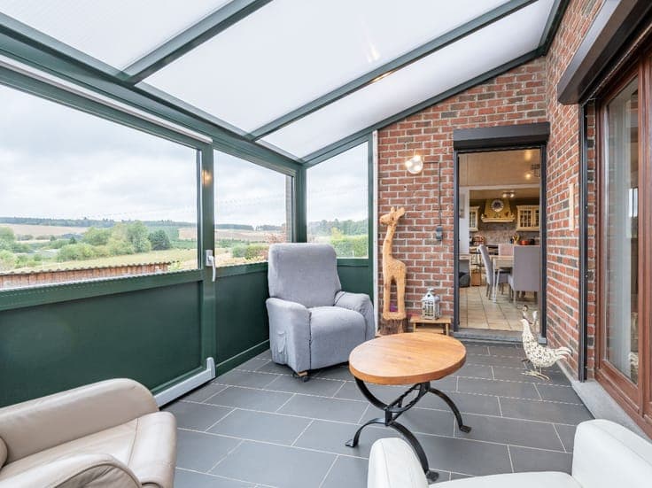 Detached house with 50 ares and views in Bellefontaine