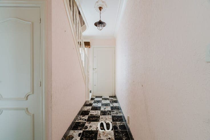 Beautifully located semi-detached house