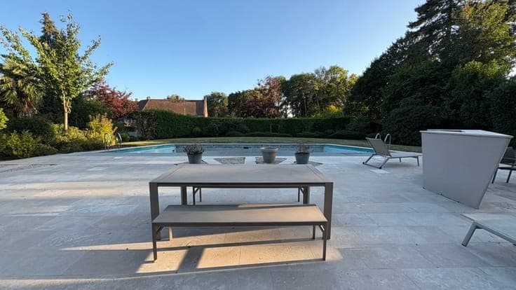 Exceptional Property - Espinette Centrale