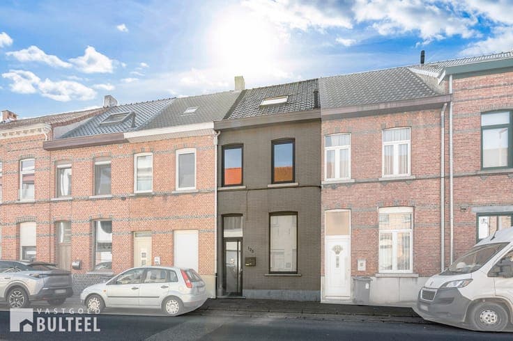 Energiezuinige woning met 3 slaapkamers en stadsterras.