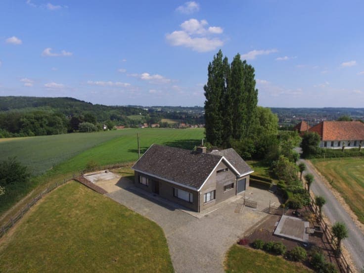 Te renoveren woning te Ronse